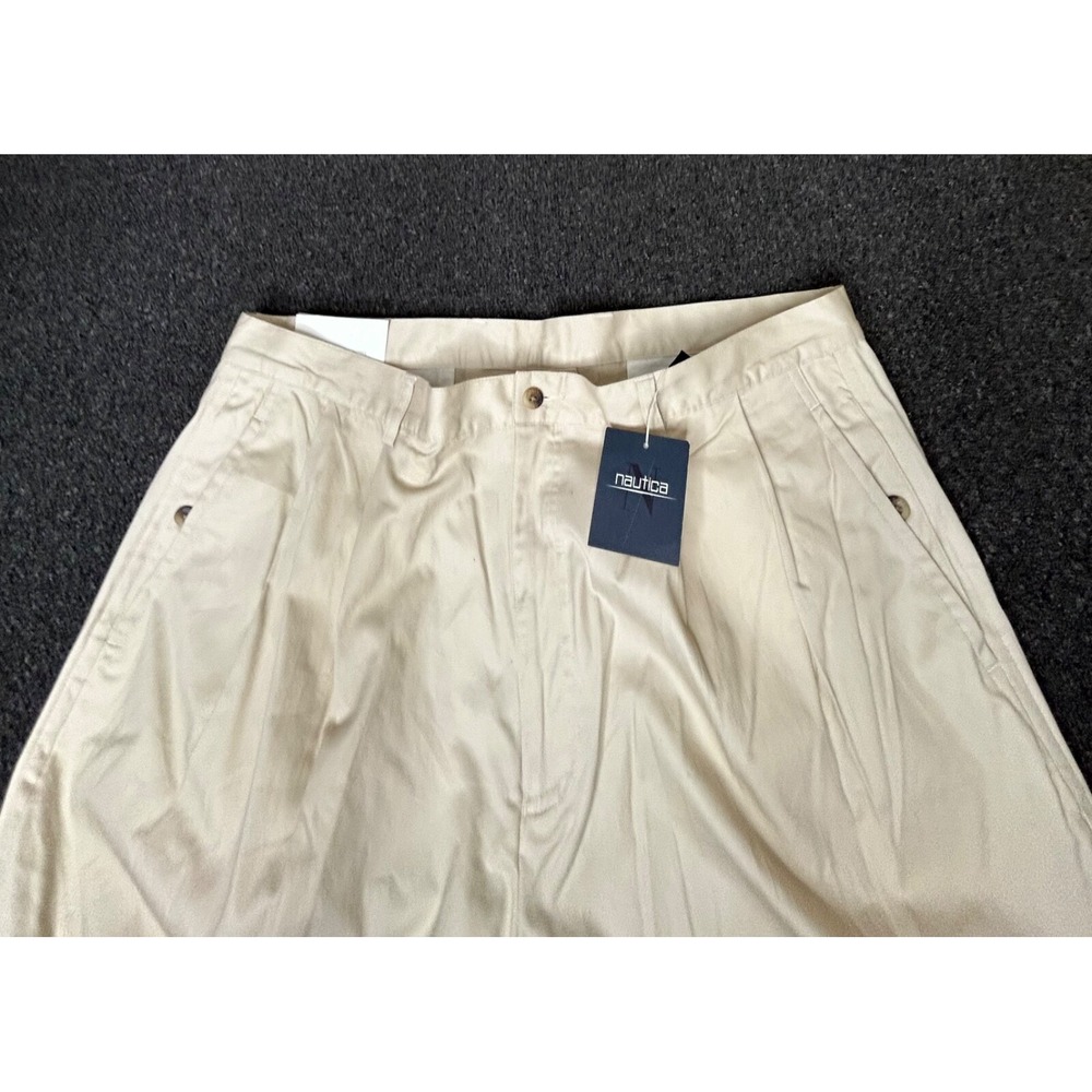 VTG Nautica Pants Men Beige Sand Bar Pleated Chino Cuffed 90s 42 x 32 NWT - Picture 2 of 5